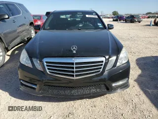 2012 Mercedes-Benz E 350 Luxury with VIN WDDHF2EB3CA596488, listed as a Copart auction lot 87231694 with 113,398 mi miles and Clean title. Bid and sale history available at DreamBid. Image 5.