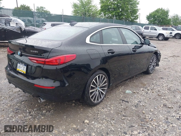 2021 BMW 2 Series 228i xDrive z VIN WBA73AK08M7H41082, wystawiony jako IAAI lot #42203395 z przebiegiem 45 240 mil mil oraz . Historia ofert i sprzedaży dostępna na DreamBid. Obrazek 4.