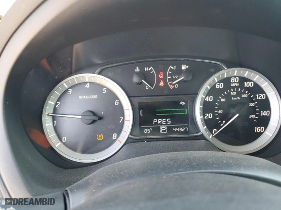2014 Nissan Sentra SV with VIN 3N1AB7AP3EL696658, listed as a Copart auction lot 48518985 with 44,327 mi miles and Non Repairable. Bid and sale history available at carsss.com. Image 9.