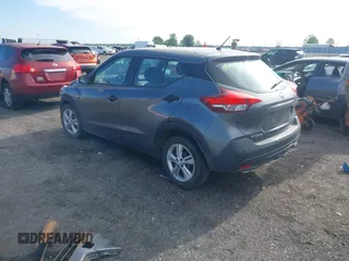2020 Nissan Kicks S z VIN 3N1CP5BV1LL544239, wystawiony jako IAAI lot #42071513 z przebiegiem 89 921 mil mil oraz . Historia ofert i sprzedaży dostępna na DreamBid. Obrazek 3.