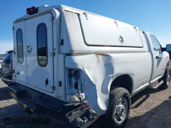 2019 Ram 2500 Tradesman with VIN 3C6MR5AJ4KG651441, listed as a IAAI auction lot 42090751 with 82,213 mi miles. Bid and sale history available at carsss.com. Image 4.