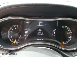 2014 Jeep Grand Cherokee Overland with VIN 1C4RJFCG5EC465377, listed as a Copart auction lot 81554874 with 202,102 mi miles and Salvage Title. Bid and sale history available at carsss.com. Image 9.
