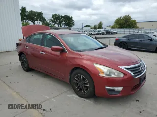 2014 Nissan Altima 2.5 S with VIN 1N4AL3AP1EC118756, listed as a Copart auction lot 53702065 with 199,305 mi miles and Salvage Title. Bid and sale history available at carsss.com. Image 4.