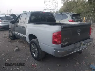 2008 Dodge Dakota Laramie with VIN 1D7HW58N18S603012, listed as a IAAI auction lot 40326773 with 1 mi miles. Bid and sale history available at carsss.com. Image 3.