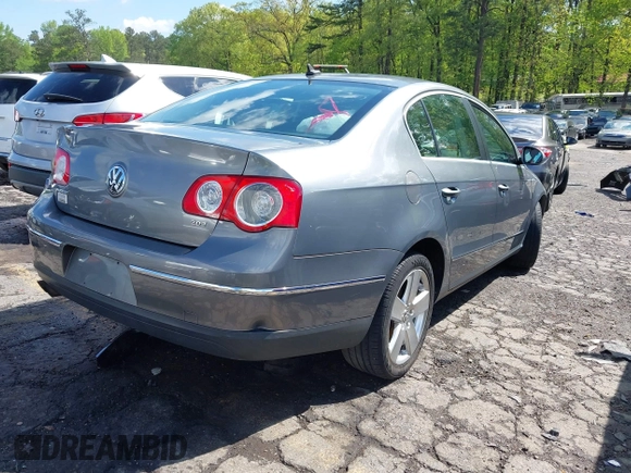 2008 Volkswagen Passat Komfort with VIN WVWAK73C48E145599, listed as a IAAI auction lot 42005894 with 158,147 mi miles and . Bid and sale history available at DreamBid. Image 4.