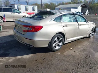 2018 Honda Accord EX-L z VIN 1HGCV1F52JA042612, wystawiony jako IAAI lot #41974075 z przebiegiem 75 569 mil mil oraz . Historia ofert i sprzedaży dostępna na DreamBid. Obrazek 4.