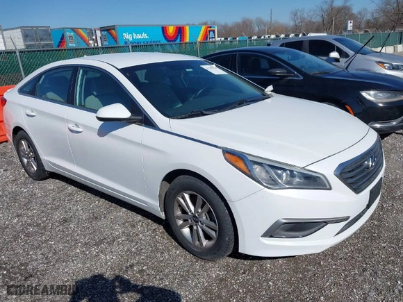 2017 Hyundai Sonata SE with VIN 5NPE24AFXHH532624, listed as a IAAI auction lot 41390936 with 117,254 mi miles. Bid and sale history available at carsss.com. Image 1.