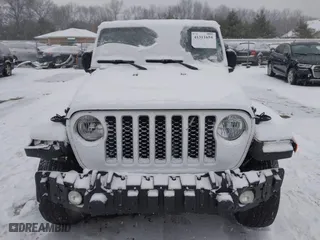 2023 Jeep Gladiator Overland with VIN 1C6HJTFG6PL544489, listed as a IAAI auction lot 41311654 with 37,630 mi miles. Bid and sale history available at carsss.com. Image 6.