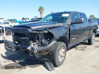 2021 Ram 2500 Big Horn с VIN 3C6UR5DLXMG584554, выставлен на аукционе IAAI как лот 42529329 с пробегом 82 528 миль миль и . История ставок и продаж доступна на DreamBid. Изображение 2.