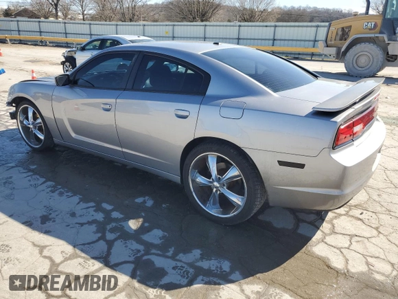 2013 Dodge Charger SXT with VIN 2C3CDXHG5DH640738, listed as a Copart auction lot 48306265 with 188,669 mi miles and Salvage Title. Bid and sale history available at carsss.com. Image 2.