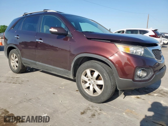 2013 Kia Sorento LX with VIN 5XYKT3A62DG343462, listed as a Copart auction lot 52507065 with 128,368 mi miles and Clean title. Bid and sale history available at DreamBid. Image 4.