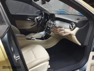 2014 Mercedes-Benz CLA-Class CLA 250 with VIN WDDSJ4EB7EN061580, listed as a IAAI auction lot 41561120 with 113,935 mi miles. Bid and sale history available at carsss.com. Image 5.