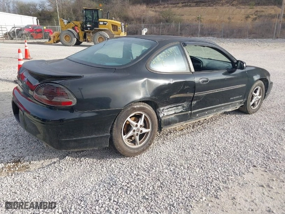 2002 Pontiac Grand Prix GT with VIN 1G2WP12K62F263429, listed as a IAAI auction lot 41832684 with 139709 miles. Bid and sale history available at carsss.com. Image 4.