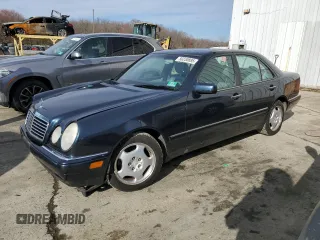 1997 Mercedes-Benz E-Class with VIN WDBJF72F8VA462335, listed as a Copart auction lot 50230895 with 97,831 mi miles and Salvage Title. Bid and sale history available at carsss.com. Image 1.
