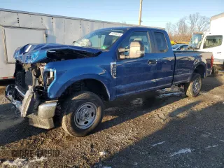 2022 Ford F-250 XL with VIN 1FT7X2B61NEE74542, listed as a Copart auction lot 42316215 with 14,885 mi miles and Salvage title. Bid and sale history available at DreamBid. Image 1.