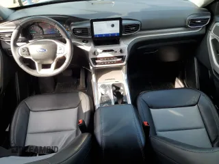 2023 Ford Explorer XLT with VIN 1FMSK8DH9PGB82621, listed as a Copart auction lot 50576485 with 28,026 mi miles and Salvage Title. Bid and sale history available at carsss.com. Image 8.