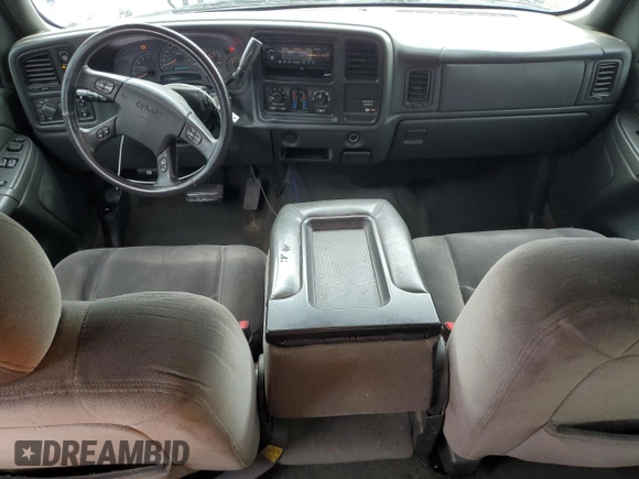 2004 GMC Sierra 1500 SLE with VIN 1GTEK19T44Z239667, listed as a Copart auction lot 61437835 with 203,264 mi miles and Clean title. Bid and sale history available at DreamBid. Image 8.