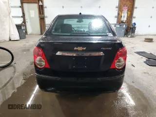2012 Chevrolet Sonic LT z VIN 1G1JD5SH2C4148200, wystawiony jako Copart lot #74896064 z przebiegiem 104 692 mil mil oraz Szkoda całkowita • Salvage title. Historia ofert i sprzedaży dostępna na DreamBid. Obrazek 6.