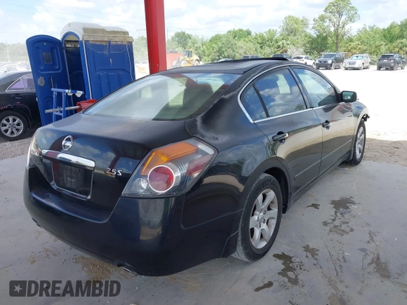 2008 Nissan Altima 2.5 S with VIN 1N4AL21EX8N542132, listed as a IAAI auction lot 41951676 with 191,791 mi miles. Bid and sale history available at carsss.com. Image 4.