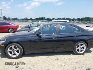 2014 BMW 3 Series 328i xDrive с VIN WBA3B5G58ENS07846, выставлен на аукционе IAAI как лот 42594298 с пробегом 172 617 миль миль и . История ставок и продаж доступна на DreamBid. Изображение 14.