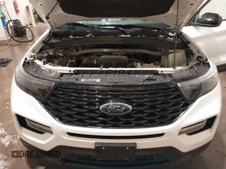 2023 Ford Explorer ST-Line with VIN 1FMSK8KH9PGA14528, listed as a IAAI auction lot 41803607 with 50,146 mi miles and . Bid and sale history available at DreamBid. Image 10.