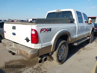 2012 Ford F-250 XL z VIN 1FT7W2BT1CEA55726, wystawiony jako IAAI lot #41623695 z przebiegiem 166 571 mil mil oraz . Historia ofert i sprzedaży dostępna na DreamBid. Obrazek 4.