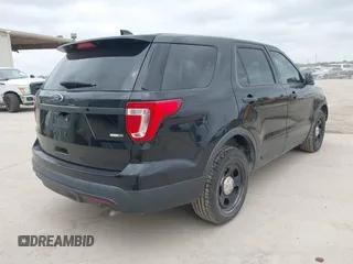 2016 Ford Police Interceptor Utility z VIN 1FM5K8AR4GGA78659, wystawiony jako IAAI lot #42298126 z przebiegiem 72 251 mil mil oraz . Historia ofert i sprzedaży dostępna na DreamBid. Obrazek 4.
