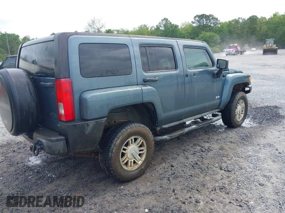 2007 Hummer H3 SUV with VIN 5GTDN13E078152249, listed as a IAAI auction lot 42086431 with 274,948 mi miles. Bid and sale history available at carsss.com. Image 4.