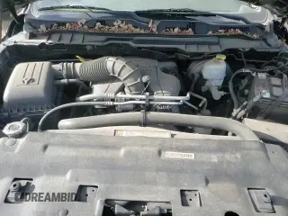 2010 Dodge 1500 ST z VIN 1D7RV1CT4AS139712, wystawiony jako Copart lot #84755304 z przebiegiem 193 217 mil mil oraz Szkoda całkowita • Salvage title. Historia ofert i sprzedaży dostępna na DreamBid. Obrazek 13.