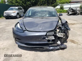 2023 Tesla Model 3 z VIN 5YJ3E1EA3PF546695, wystawiony jako Copart lot #57075155 z przebiegiem 35 871 mil mil oraz Szkoda całkowita • Salvage title. Historia ofert i sprzedaży dostępna na DreamBid. Obrazek 5.
