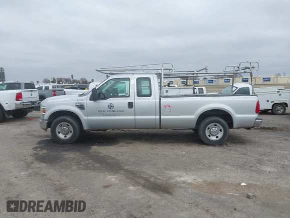 2008 Ford Super Duty F-250 SRW XL with VIN 1FTSX20Y48EC46974, listed as a IAAI auction lot 41637500 with 224,489 mi miles. Bid and sale history available at carsss.com. Image 14.
