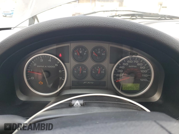 2006 Ford F-150 XLT with VIN 1FTPX14536FA56767, listed as a Copart auction lot 61500475 with 198,967 mi miles and Clean title. Bid and sale history available at DreamBid. Image 9.