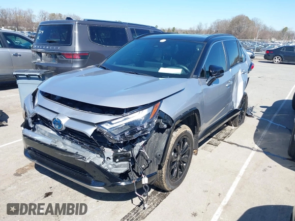 2024 Toyota RAV4 Hybrid XSE with VIN 4T3E6RFV7RU168500, listed as a IAAI auction lot 41750864 with 5,965 mi miles. Bid and sale history available at carsss.com. Image 6.
