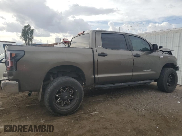 2008 Toyota Tundra z VIN 5TFDV54108X037362, wystawiony jako Copart lot #53732435 z przebiegiem 199 711 mil mil oraz Szkoda całkowita • Salvage title. Historia ofert i sprzedaży dostępna na DreamBid. Obrazek 3.
