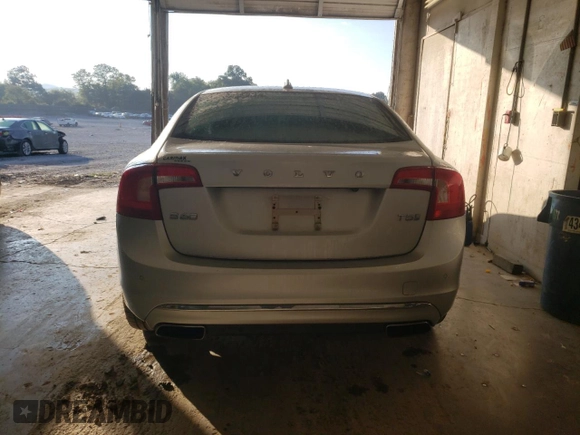 2018 Volvo S60 Inscription with VIN LYV402HK0JB164792, listed as a Copart auction lot 68596783 with 59,924 mi miles. Bid and sale history available at carsss.com. Image 6.