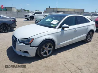 2015 Audi A3 Premium z VIN WAUACGFF2F1011596, wystawiony jako IAAI lot #42147488 z przebiegiem 87 910 mil mil oraz . Historia ofert i sprzedaży dostępna na DreamBid. Obrazek 17.