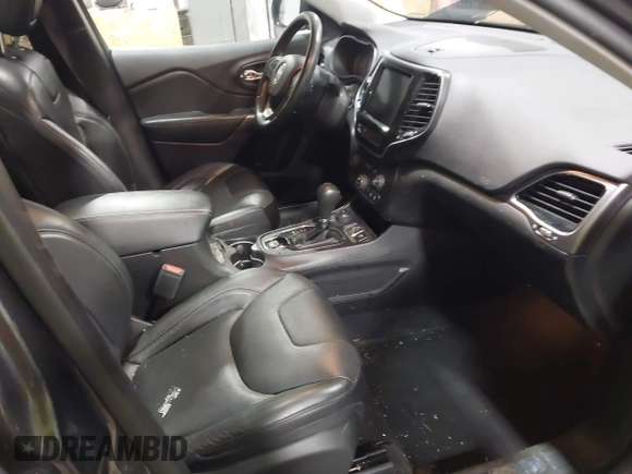 2019 Jeep Cherokee Limited with VIN 1C4PJMDN9KD207393, listed as a IAAI auction lot 41869899 with 71,245 mi miles. Bid and sale history available at carsss.com. Image 5.