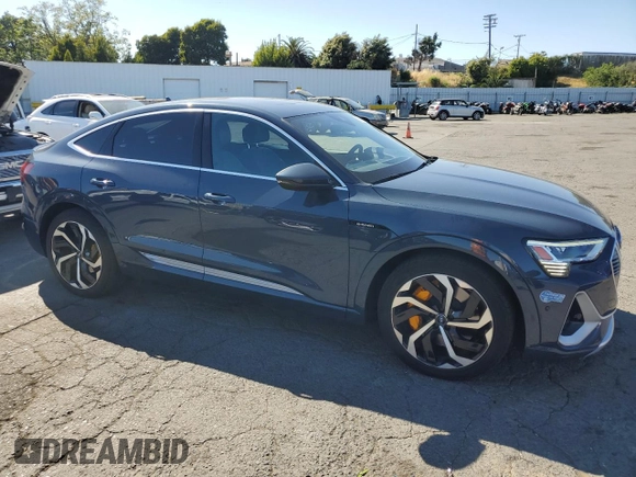 2020 Audi e-tron Sportback Prestige with VIN WA13ABGE0LB032568, listed as a Copart auction lot 56541685 with 59,360 mi miles and Salvage title. Bid and sale history available at DreamBid. Image 4.