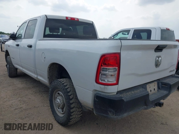 2022 Ram 2500 Tradesman with VIN 3C6UR5CJXNG204016, listed as a IAAI auction lot 42146186 with 105,216 mi miles. Bid and sale history available at carsss.com. Image 3.