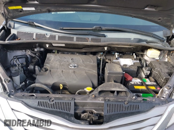 2015 Toyota Sienna Ltd with VIN 5TDDK3DC3FS124321, listed as a IAAI auction lot 41603367 with 120,922 mi miles. Bid and sale history available at carsss.com. Image 10.
