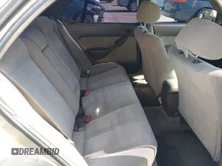 1996 Toyota Camry DX z VIN JT2BG12K0T0347950, wystawiony jako IAAI lot #42248890 z przebiegiem 264 017 mil mil oraz . Historia ofert i sprzedaży dostępna na DreamBid. Obrazek 8.