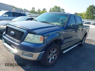 2005 Ford F-150 XLT z VIN 1FTPW12555KE66885, wystawiony jako IAAI lot #42679054 z przebiegiem 356 314 mil mil oraz . Historia ofert i sprzedaży dostępna na DreamBid. Obrazek 2.