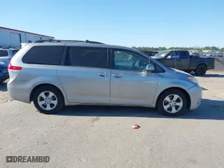 2013 Toyota Sienna LE AAS with VIN 5TDKK3DC6DS336733, listed as a IAAI auction lot 42065846 with 249,893 mi miles. Bid and sale history available at carsss.com. Image 13.