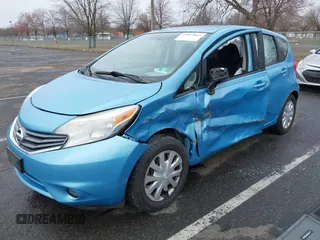 2015 Nissan Note S Plus z VIN 3N1CE2CP2FL400790, wystawiony jako IAAI lot #41825865 z przebiegiem 26 571 mil mil oraz . Historia ofert i sprzedaży dostępna na DreamBid. Obrazek 2.