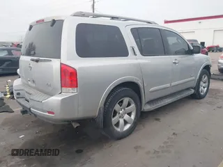 2008 Nissan Armada SE z VIN 5N1AA08C38N601641, wystawiony jako IAAI lot #41569296 z przebiegiem 223 865 mil mil oraz . Historia ofert i sprzedaży dostępna na DreamBid. Obrazek 4.