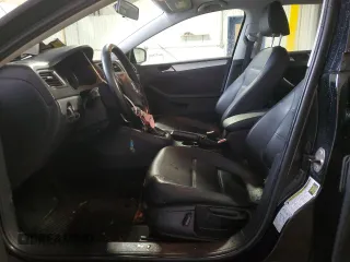 2013 Volkswagen Jetta SE with VIN 3VWDP7AJ2DM424549, listed as a Copart auction lot 52238075 with 268,512 mi miles and Salvage title. Bid and sale history available at DreamBid. Image 7.