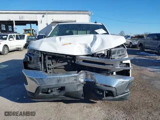 2019 Chevrolet Silverado 1500 LT with VIN 1GCRYDED0KZ318072, listed as a IAAI auction lot 41417733 with 100,774 mi miles. Bid and sale history available at carsss.com. Image 12.