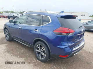 2019 Nissan Rogue SV with VIN JN8AT2MT8KW256290, listed as a IAAI auction lot 41901713 with 63,432 mi miles. Bid and sale history available at carsss.com. Image 3.
