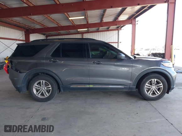 2022 Ford Explorer XLT z VIN 1FMSK7DHXNGB36514, wystawiony jako IAAI lot #42310723 z przebiegiem 44 198 mil mil oraz . Historia ofert i sprzedaży dostępna na DreamBid. Obrazek 14.