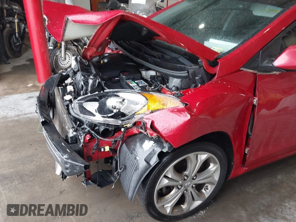 2014 Hyundai Elantra с VIN KMHD35LH6EU196111, выставлен на аукционе IAAI как лот 42236331 с пробегом 148 681 миль миль и . История ставок и продаж доступна на DreamBid. Изображение 19.